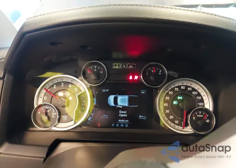 2014 Ram 1500 Laramie z USA, uszkodzony, nr VIN 1C6RR7NM9ES328232